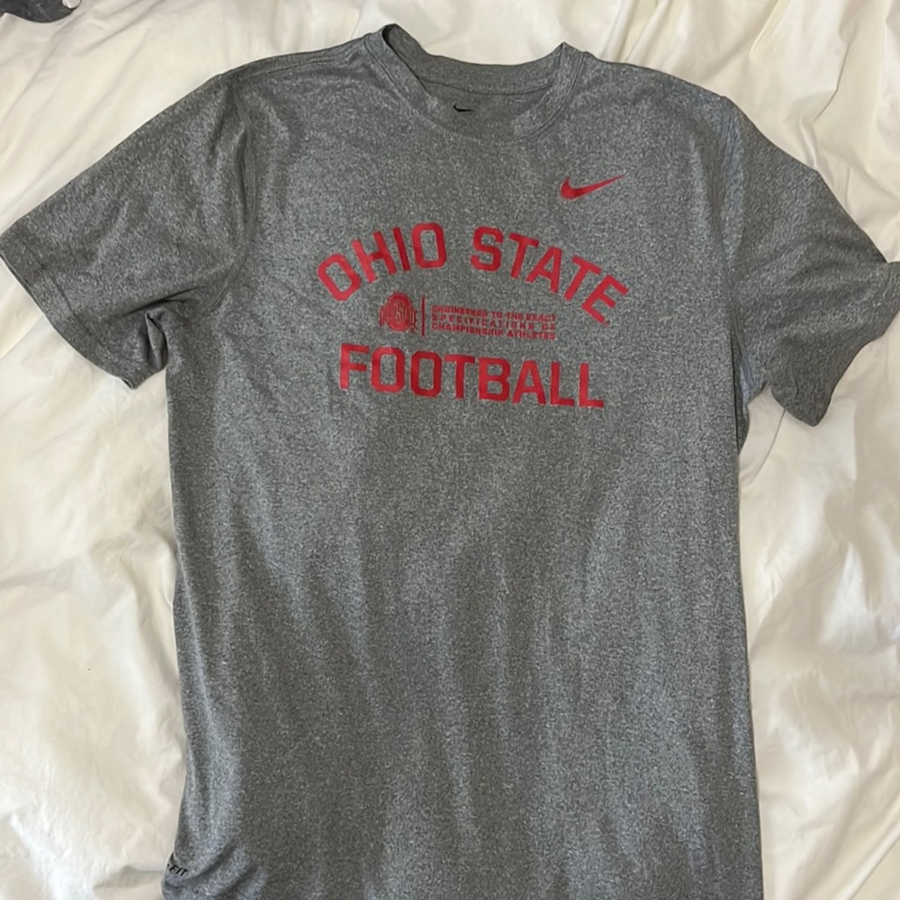NWOT Nike Ohio State Football t-shirt